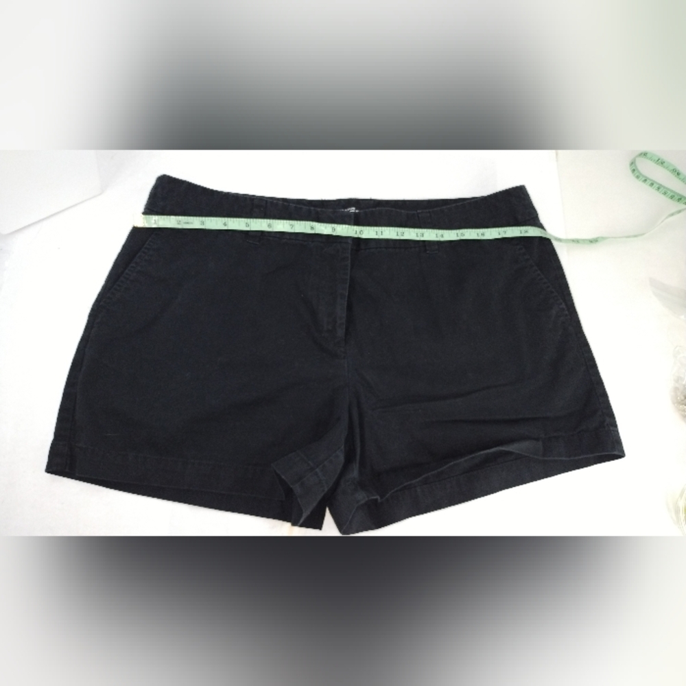 Ann Taylor Loft Black  Shorts size 14